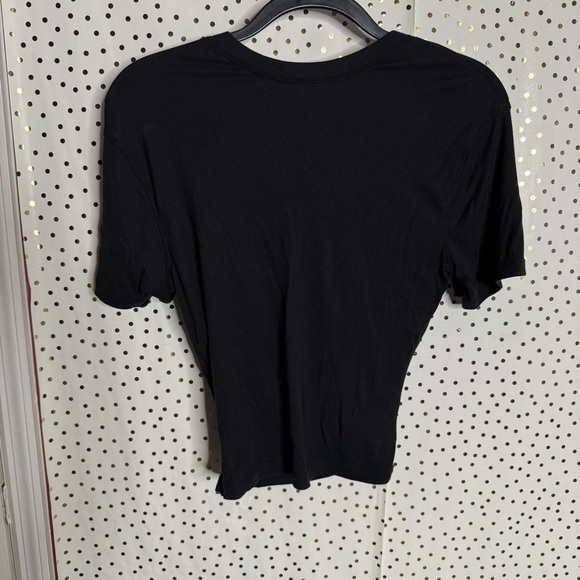 Lululemon Black Women's Top - Picture 4 of 6